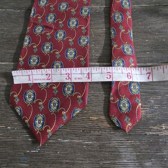 Vintage 90s Mark Alexander Deep Red Gold Artsy Print Silk Neck Tie - Picture 2 of 7